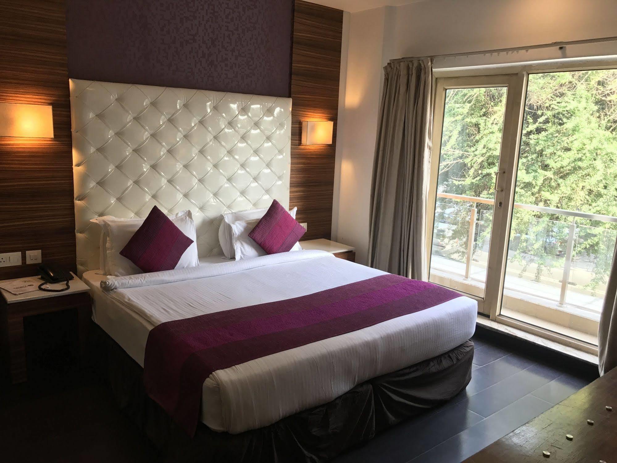 Hotel Ivory 32 Nové Dillí Exteriér fotografie